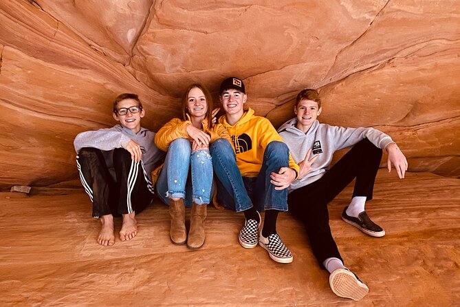 Guided Hike through Peek-a-Boo Slot Canyon (Small Group) - Geology Talk That Makes Sense While You Walk