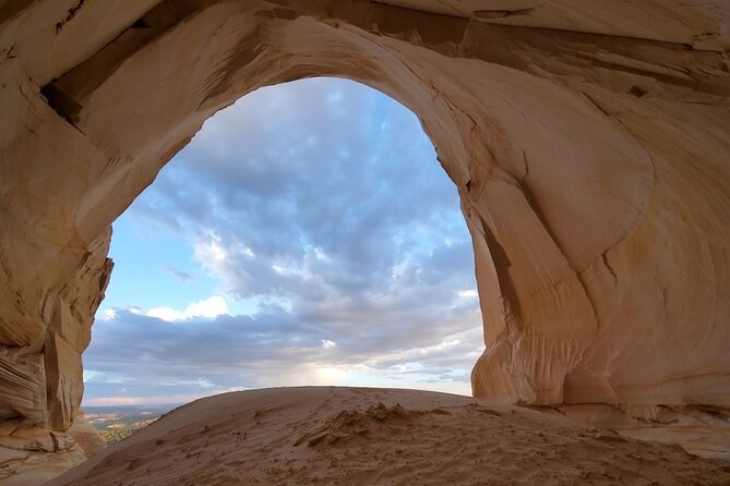 Guided Hike through Peekaboo + Great Chamber Combo (Small Group) - Great Chamber: the reason the combo feels complete