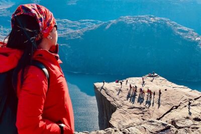 Guided hike to Pulpit Rock Preikestolen - Getting to the Trailhead from Stavanger: Pickup, minivan, and the drive