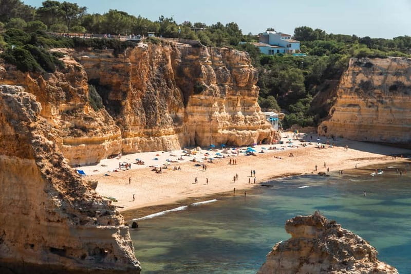 Guided hiking tour on the Seven Hanging Valleys Trail - Praia do Carvalho: the tunnel, the shells, and the dwarf palm