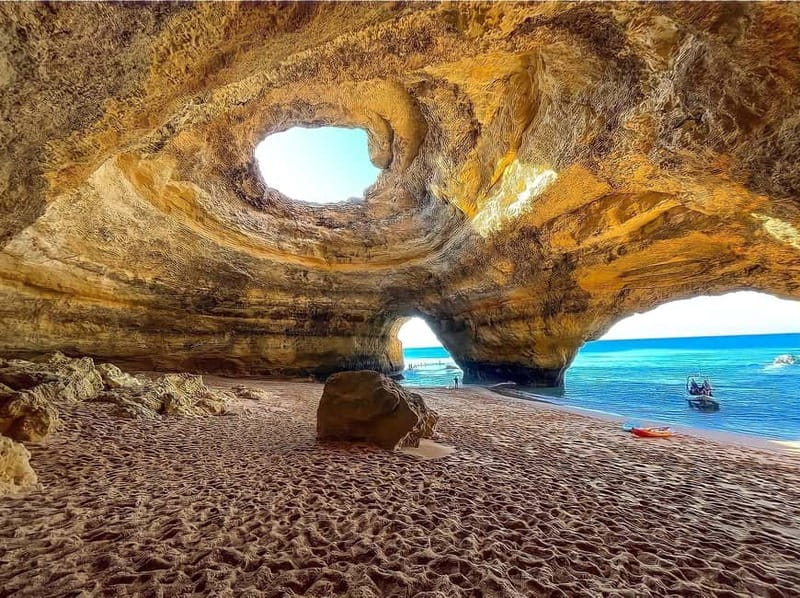 Guided hiking tour on the Seven Hanging Valleys Trail - Sete Vales Suspensos: why these ravines are called hanging valleys
