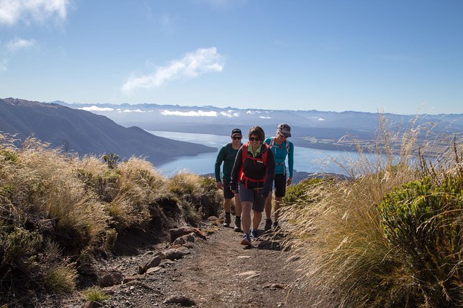 Guided Kepler Track Heli Hike - What’s included (and what you’ll need to bring)