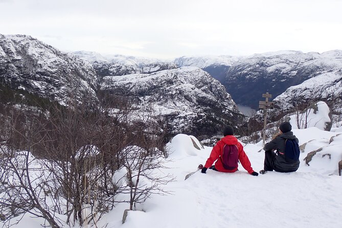 Guided winter hike to Pulpit Rock Preikestolen - What to Wear: Winter Hiking Rules That Keep You Comfortable