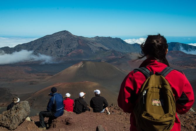 Haleakala Crater Hiking Experience - The Hike Core: 4 Miles, 6.2 km, and a Real Sense of Elevation