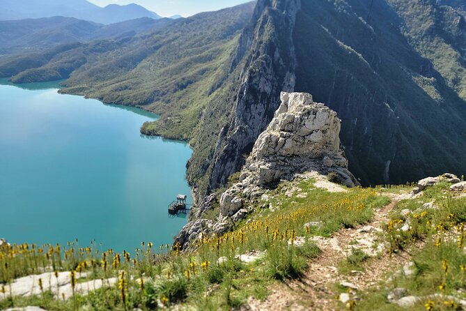 Hey Albania: Bovilla Afternoon Tour – Nature & Lake - Lake Bovilla: views first, then the good break