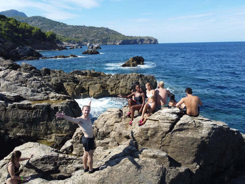 Hidden Coves, Hiking & Snorkeling Adventure in Mallorca - Gear List That Keeps You Comfortable (Without Overpacking)