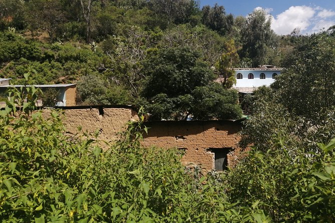 Hike in the Sierra de Santa Rosa - Santa Rosa Streets to the Trailhead: A Small Town Warm-Up