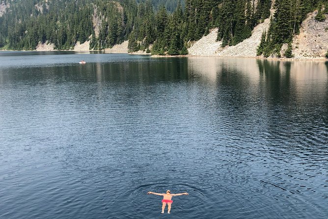 Hike the Gorgeous Trails in Washington - Stop 1 in Seattle: the real purpose is matching your day
