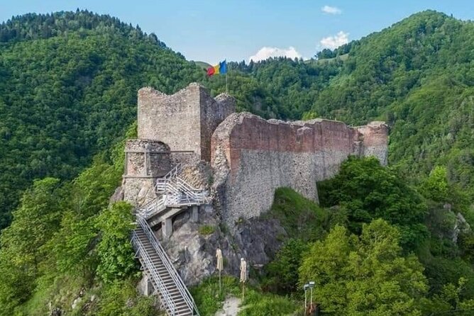 Hike to Poenari Fortress, Vidraru Dam, Argeș Monastery - Private - How to pack and pace for a 10-hour mountain day with 1480 steps