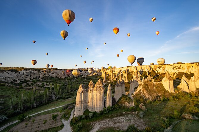 Hiking and Underground City Tour - Morning in Göreme: Panorama views and an onyx workshop stop