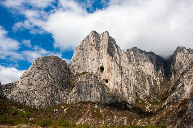 Hiking Climbing And Rappelling In The Eaglets Nest - Key things that make this hike-and-rappel day worth it