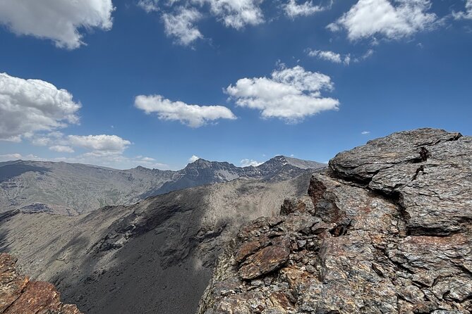 Hiking experience in the High Sierra Nevada National Park - Gear and clothing: what you’ll get, and what you should bring anyway