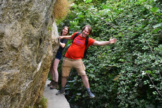 Hiking in the Canyon of the Monachil Cubs in Granada - Quick hit: what makes this canyon hike worth your time