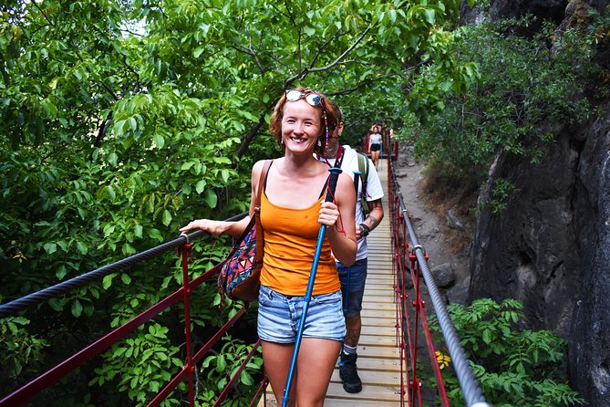 Hiking in the Canyon of the Monachil Cubs in Granada - Entering Los Cahorros from Granada, without a headache