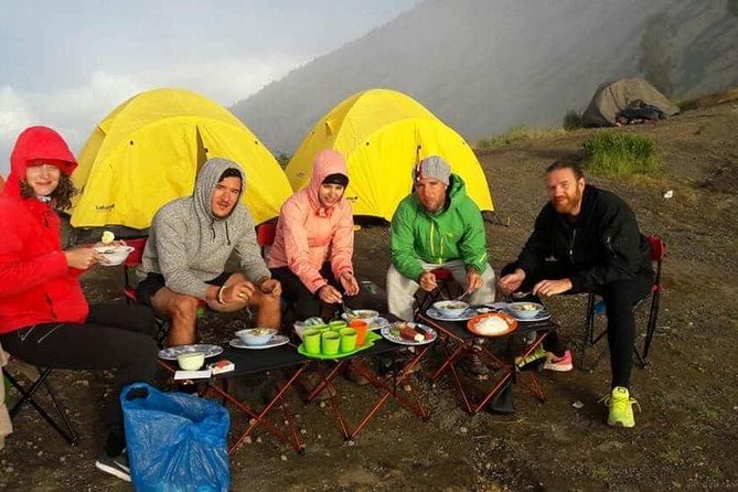 Hiking Rinjani Volcano To Crater rim Senaru 2 Days, Group - Syam Trekker - Food and water: what’s covered (and what you should still plan for)