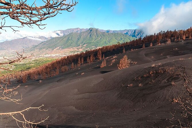 Hiking Route Visit to the New Volcano of La Palma - Photo expectations: how to enjoy it if you’re camera-first