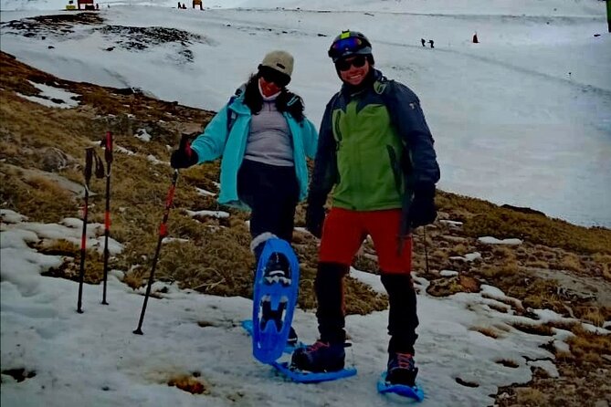 Hiking Snowshoeing in the Sierra Nevada Park, Granada - What you should bring for snowshoeing in winter Sierra Nevada