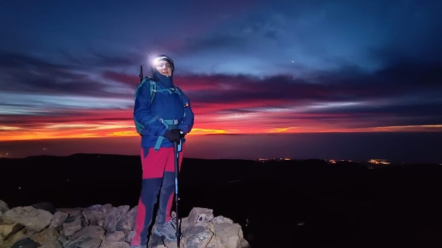 Hiking Summit of Teide by night for a sunrise and a Shadow - Should you book the Teide summit at night?