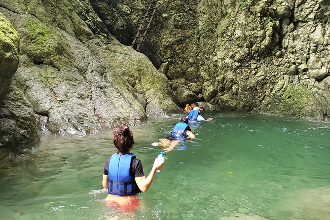 Hiking Tabernacle Thundering Waterfall in Dominican Republic - Key things to know before you go