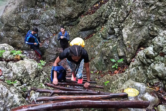 Hiking Tabernacle Thundering Waterfall in Dominican Republic - Timing: how this 8-hour plan fits real life