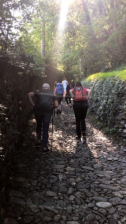 HIKING TOUR: VARENNA, Castle of VEZIO Villa MONASTERO, FIUMELATTE - Villa Monastero Botanical Gardens and the House Museum