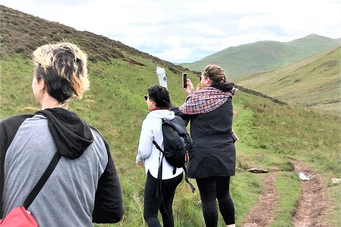 Hill & Nature Hike - Discover Real Edinburgh With a Local Expert - Getting to the trail fast: King’s Theatre and the all-day bus pass