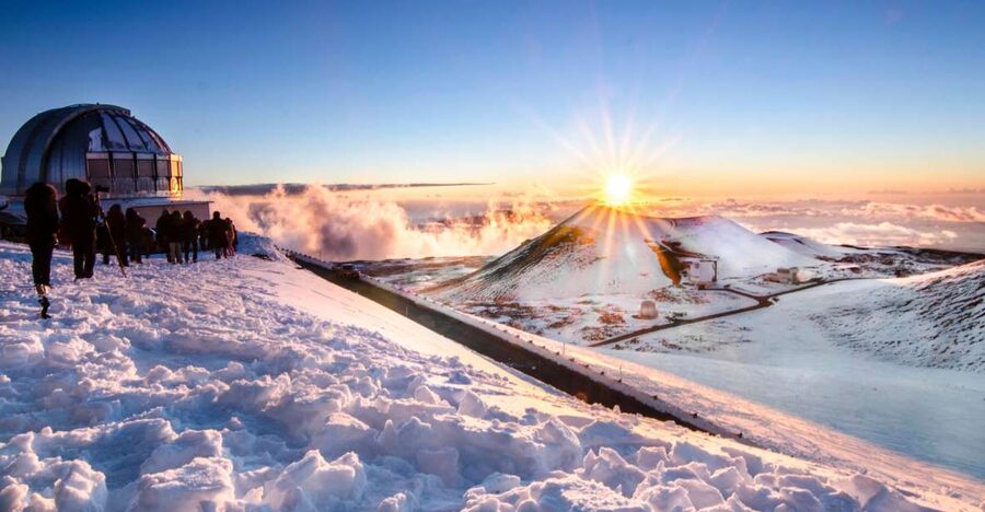 Hilo: Mauna Kea Summit, Sunset, & Stargazing Experience - Mauna Kea sunset at altitude: what makes this night special