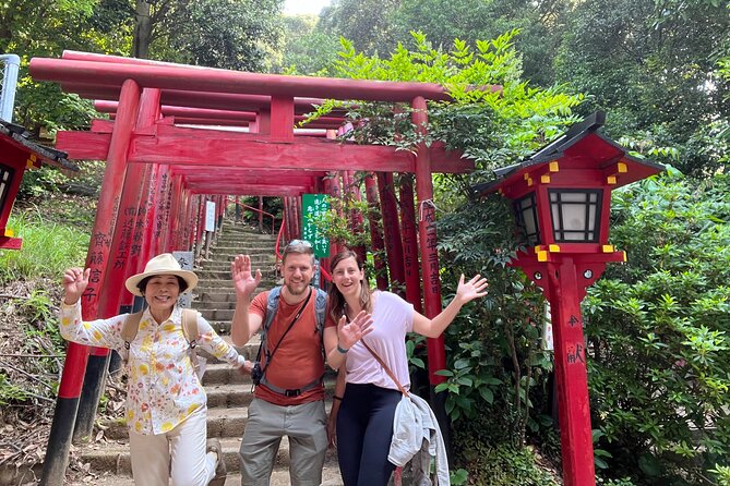Hiroshima Local guided Hiking Tour&Open-air Tea Ceremony - Kinko Inari Shrine and Mt. Futaba: the 500-step reality check