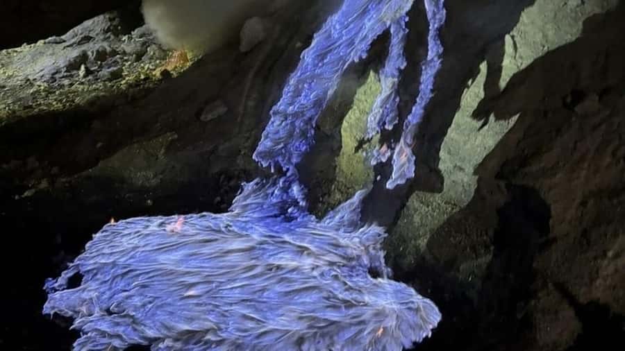 Ijen Crater Blue Fire Night Hike - Starting at Lapangan Paltuding: the 15-minute safety reset