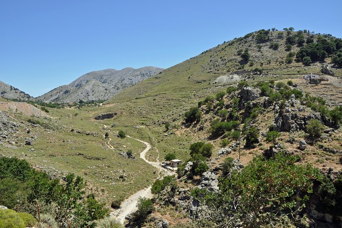 Imbros Gorge Hiking Day Trip with transportation - Getting There Comfortably: The 6:30 am Start and Van Ride