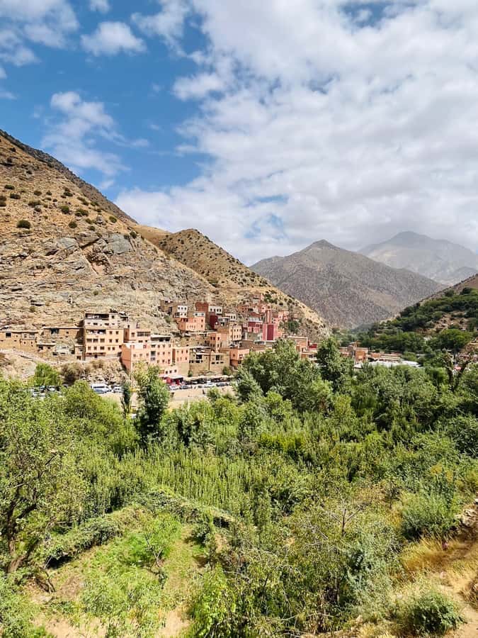 imlil valley atlas mountains guided walk & lunch with locals - Getting out of Marrakech: gorges, photo stops, and why the drive is part of the point