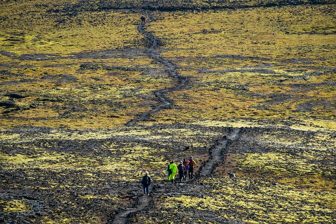 Inside the Volcano: Small-Group Tour and Lava Field Hike - The Cable Elevator Descent: Helmet, Harness, and the 400-Foot Drop
