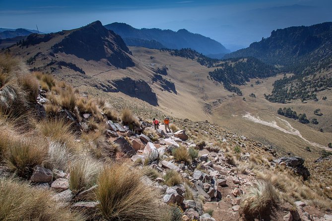 Iztaccihuatl Volcano Hike with an Alpinist - Iztaccihuatl and Popocatépetl National Park: Where the Trail Gets Real