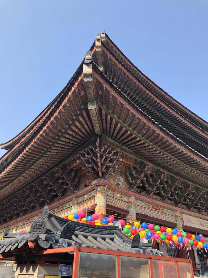 Jeju: Mt. Hallasan Hike and UNESCO Sites Day Tour - Yakcheonsa Temple: a name tied to spring-water healing
