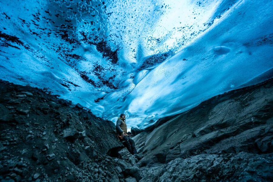 Jökulsárlón: Glacier Hike to a Remote Ice Cave - Breiðamerkurjökull Stop: Gear Up, Learn the Rules, Then Walk