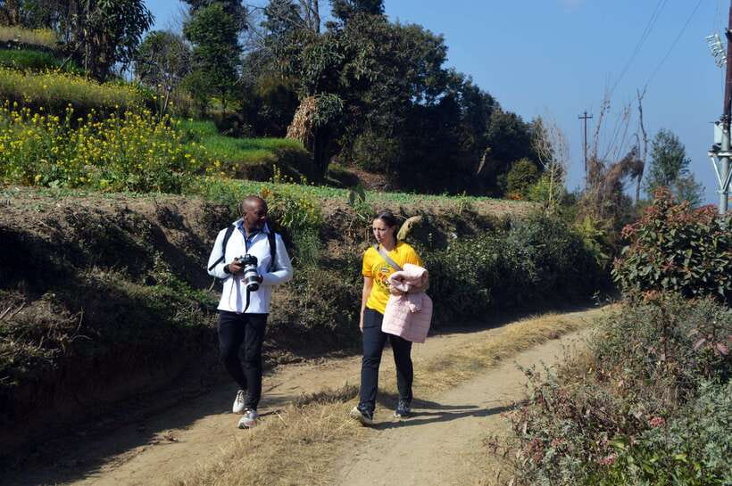Kathmandu: Dhulikhel to NamoBuddha Day Hike with Lunch - From Thamel to Dhulikhel: the calm start that sets the tone