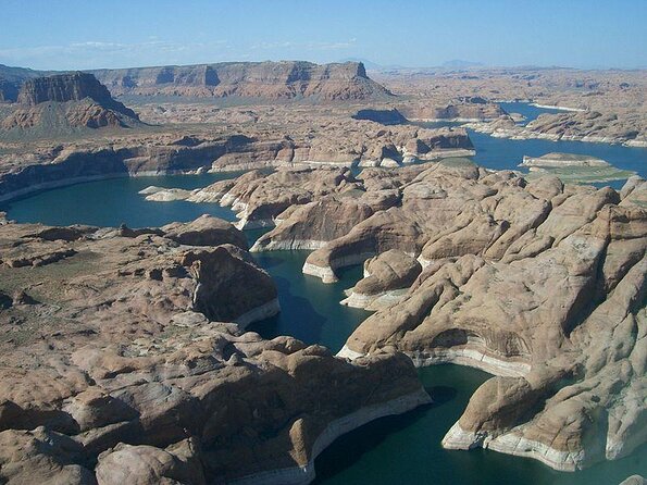 Kayak Antelope Canyon and hike, at Lake Powell - Why This Kayak-and-Slot Combo Feels Special on Lake Powell