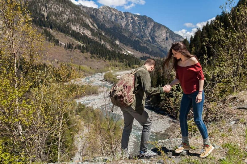 Kazbegi: Gveleti Waterfall Guided Hike - Why Gveleti Waterfall is a smart Kazbegi outing