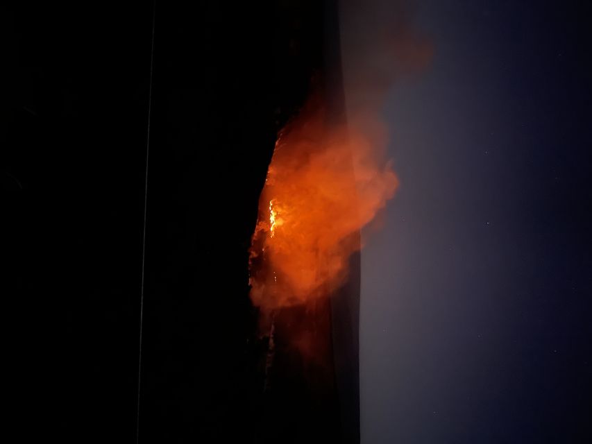 Kilauea: Volcanoes National Park Guided Hike - Volcano House finish: how to turn a hike into a full experience