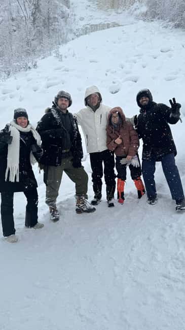 Korouoma Canyon Frozen Waterfalls Hike & Private Teepee BBQ - The guided 2.5-hour canyon hike: pace, traction, and what to expect