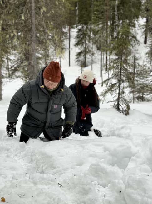 Korouoma Canyon Frozen Waterfalls Hike & Private Teepee BBQ - What makes the guides such a big deal here
