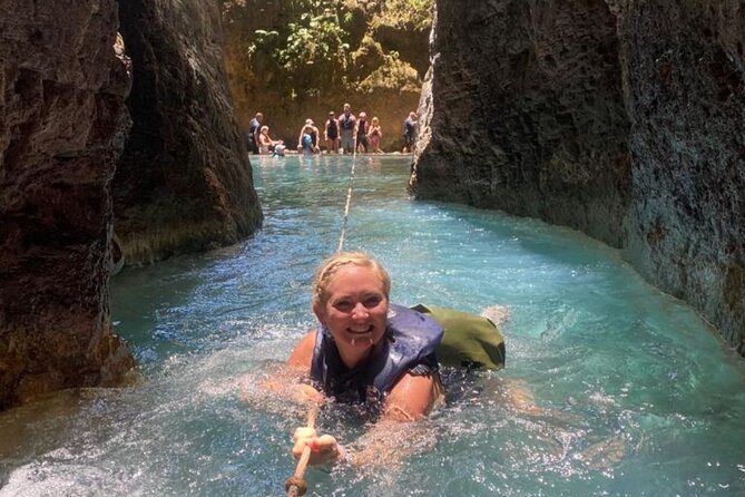 La Leona Waterfall Hike and River Tubing - Key things that make this tour worth your time