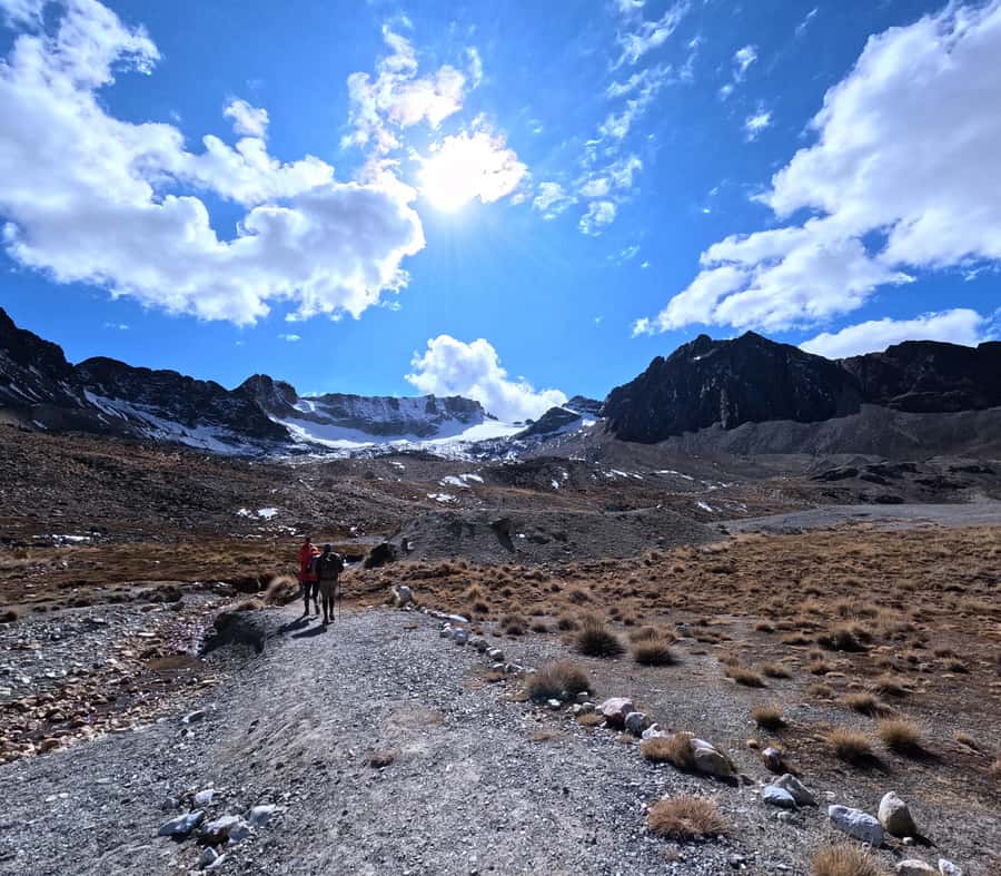 La Paz: Charquini Mountain Guided Hike - Packing checklist for Charquini (the stuff that actually helps)