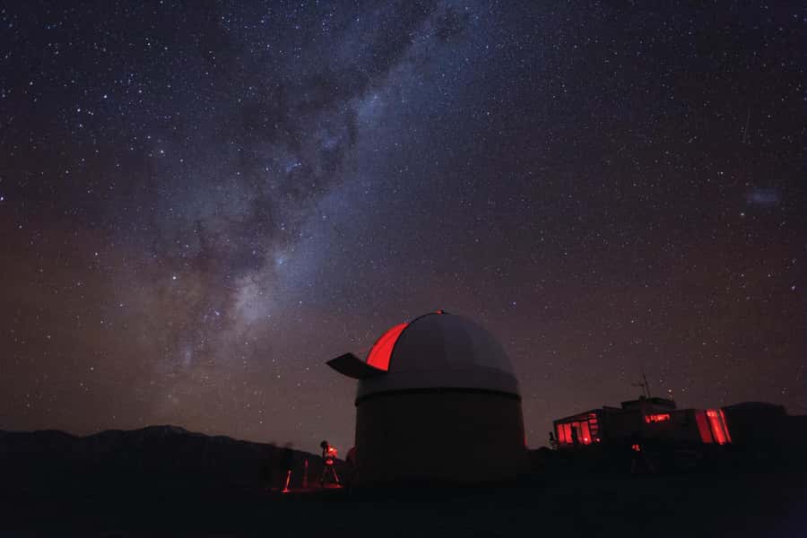 Lake Tekapo: Mountaintop Stargazing at Mount John Summit - Mount John Summit: Why this stargazing spot is so special