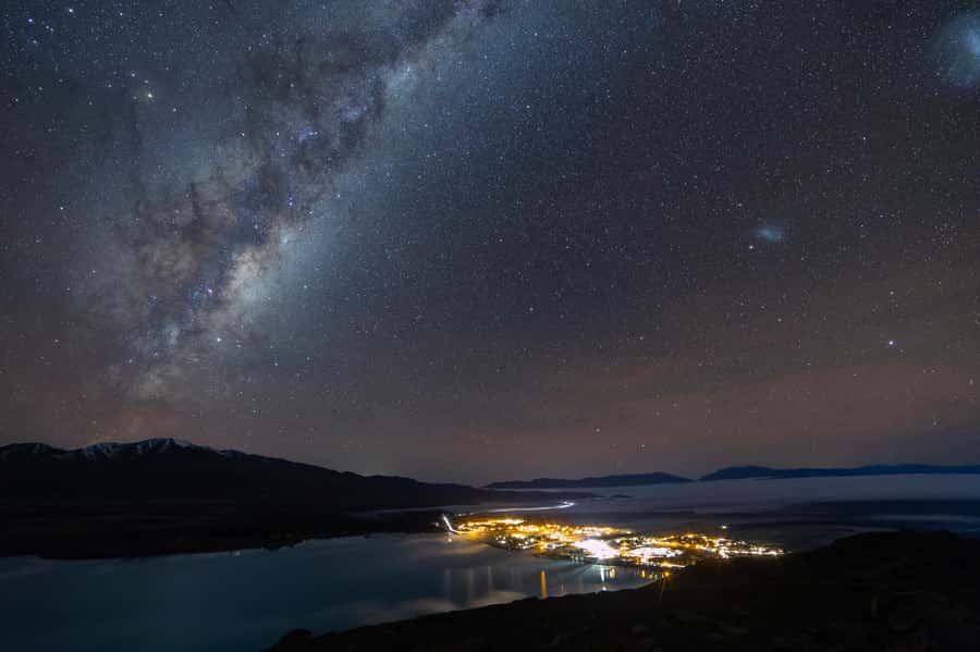 Lake Tekapo: Mountaintop Stargazing at Mount John Summit - Cold-weather gear and comfort: what you’ll actually feel