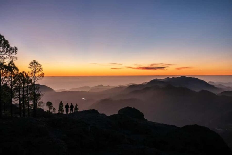 Las Palmas: Sunset & Night Sky Guided Astronomy Hiking Tour - The Sunset Trek on the Camino to Ventana del Nublo