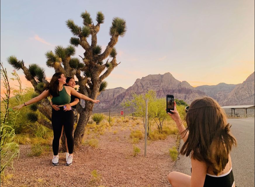 Las Vegas: Sunset Hike and Photography Tour Near Red Rock - Price and value: what you’re really paying for at $149