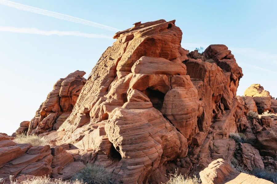 Las Vegas: Valley of Fire Guided Hike with Drinks and Snacks - On the Trail: Petroglyph Walls, Natural Arches, and Real Desert Terrain