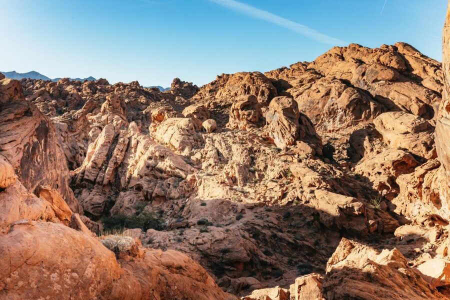 Las Vegas: Valley of Fire Guided Hike with Drinks and Snacks - Your Guide Makes the Day: How You’ll Actually Experience the Park
