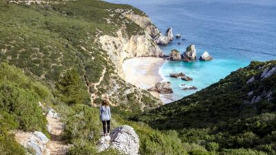 Lisbon: Hiking in Arrábida Natural Park - Hike basics: 6–8 km with about 130 m of climbing